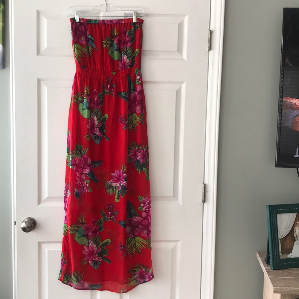 Maxi dress